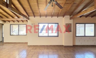 CASA 5 AMB VENTA AVELLANEDA PILETA QUINCHO TIPO PH