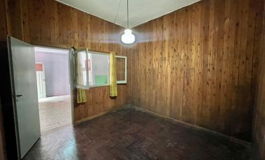 ALQUILER PH 2 AMBIENTES CON PATIO LOMA HERMOSA