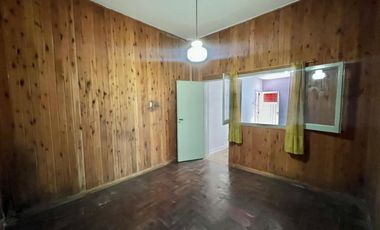 ALQUILER PH 2 AMBIENTES CON PATIO LOMA HERMOSA