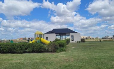 VENTA LOTE A LA LAGUNA SANTA CLARA AL SUR/ CANNING