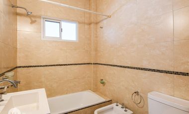 Casa de pasillo, 3 Dormitorios - Juan Manuel De Rosas 1600 - Rosario Martin | Venta