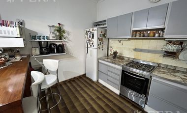 Venta de PH 4 ambientes con patio en Villa Dominico