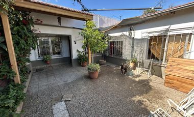 Venta de PH 4 ambientes con patio en Villa Dominico
