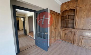 Oficina en Arriendo en Montt esquina Bulnes