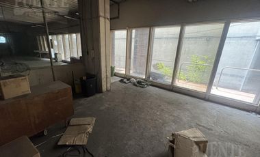 Edificio Comercial en Valentin Alsina