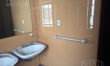 Edificio Comercial en Valentin Alsina