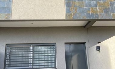 PH - San Vicente - Duplex - A Metros de la Laguna - San Vicente - Venta