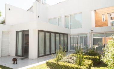 VENTA | MODERNO CHALET | ZONA GUEMES | LOS TRONCOS | VISITALA VIRTUALMENTE !