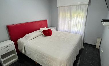 CASA  4 AMB C/ PILETA - BARRIO MIRASOLES DE MONTE GRANDE