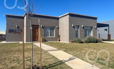 Venta Casa San Sebastián Área 13