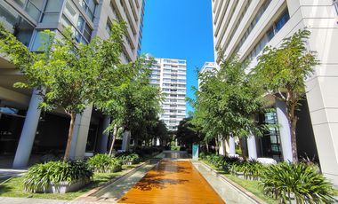 Luminoso dos ambientes con cochera en Horizons Vicente López