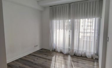 Luminoso dos ambientes con cochera en Horizons Vicente López