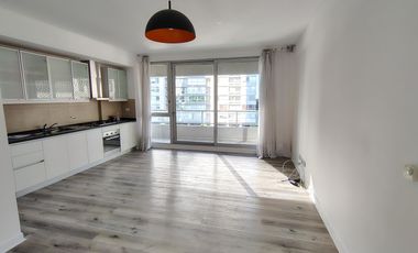 Luminoso dos ambientes con cochera en Horizons Vicente López