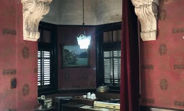 Excepcional Chalet de Estilo sobre lote doble - Venta Directa!!