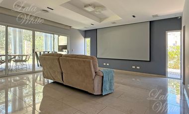 Casa en alquiler con pileta en Terralagos, Canning, Ezeiza