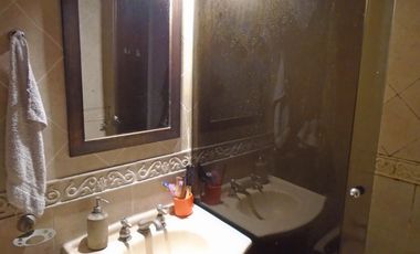 VENTA DEPARTAMENTO 3 AMBIENTES CON COCHERA EN OLIVOS