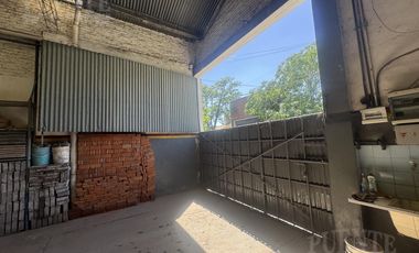 Galpón en Banfield Oeste