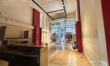 Local 6 x 15 mas primer piso - doble Altura - zona Outlets