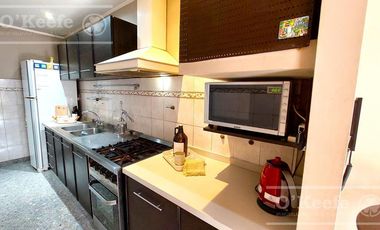 Casa en venta  - Berazategui- Sobre Av  Nestor Kirchner ideal 2 familias