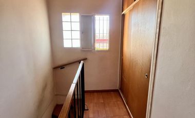 Impecable chalet de 3 dorm   3 baños   garage   quincho    jardín - APTO CREDITO!!