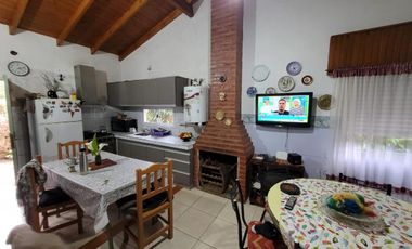 Casa y departamento en venta Villa Elisa barrio Luz y Fuerza