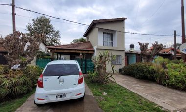 Casa y departamento en venta Villa Elisa barrio Luz y Fuerza