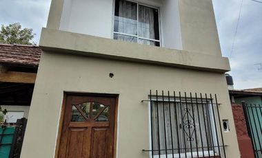 Casa y departamento en venta Villa Elisa barrio Luz y Fuerza