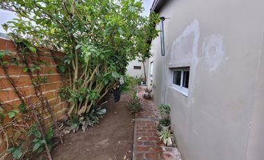 Casa y departamento en venta Villa Elisa barrio Luz y Fuerza