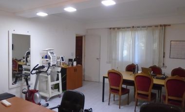 VENTA CASA MULTIFAMILIAR EN MUNRO