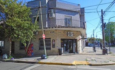 VENTA CASA MULTIFAMILIAR EN MUNRO