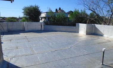 VENTA CASA MULTIFAMILIAR EN MUNRO