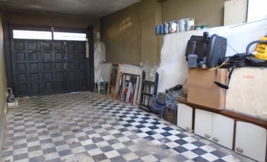 VENTA CASA MULTIFAMILIAR EN MUNRO