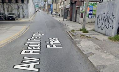 Bodega sobre Avenida Rangel Frias