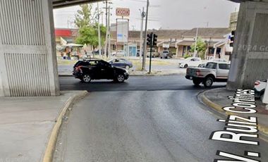 Bodega sobre Avenida Rangel Frias