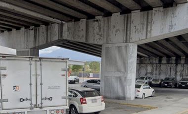 Bodega sobre Avenida Rangel Frias