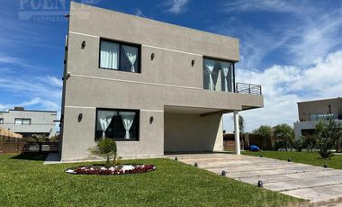 Casa en Lagos de Canning