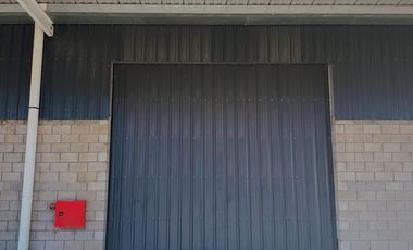 Galpón en  alquiler - Av la Voz del interior y Circunvalación