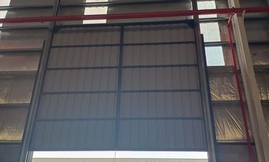 Galpón en  alquiler - Av la Voz del interior y Circunvalación