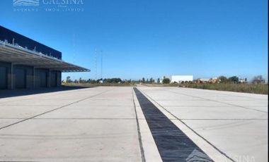 Galpón en  alquiler - Av la Voz del interior y Circunvalación