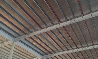 Galpón en  alquiler - Av la Voz del interior y Circunvalación