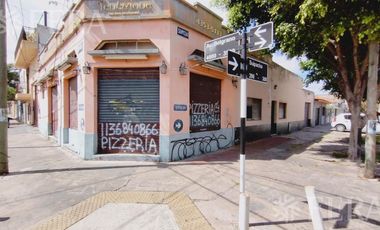 Venta casa 3 ambientes con cochera en Sarandi