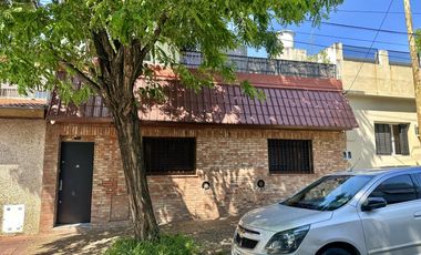 Casa en venta en Florida, Vicente Lopez, GBA Norte - 4 Ambientes