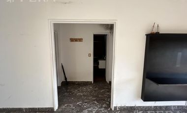 Venta Galpón sobre lote de 200mts en Wilde, IDEAL INVERSOR