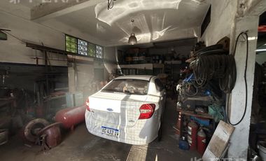 Venta Galpón sobre lote de 200mts en Wilde, IDEAL INVERSOR