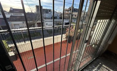 Venta Galpón sobre lote de 200mts en Wilde, IDEAL INVERSOR