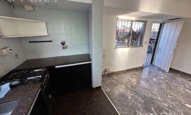 Venta Galpón sobre lote de 200mts en Wilde, IDEAL INVERSOR