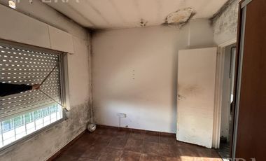 Venta Galpón sobre lote de 200mts en Wilde, IDEAL INVERSOR