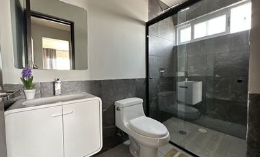 Depa RENTA El Refugio a unos pasos del Lago y Plazas comerciales