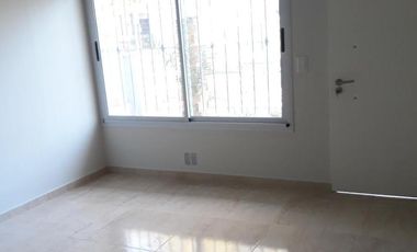 Departamento - Adrogue