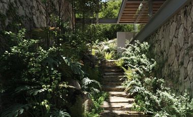 Experience Luxury Living in Huatulco's Premier Community! 3 bedrooms Condo